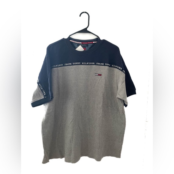 Vintage Tommy Hilfiger Tee - Picture 1 of 1